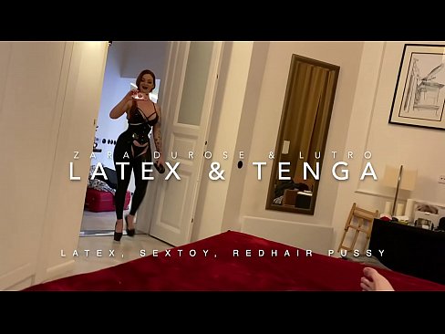 ❤️ Usisi otholwa enekhanda elibomvu egqoke imvunulo ye-latex ebhejwa usingamzali Amahule ku-zu.ixiporn-com.ru ❌️❤